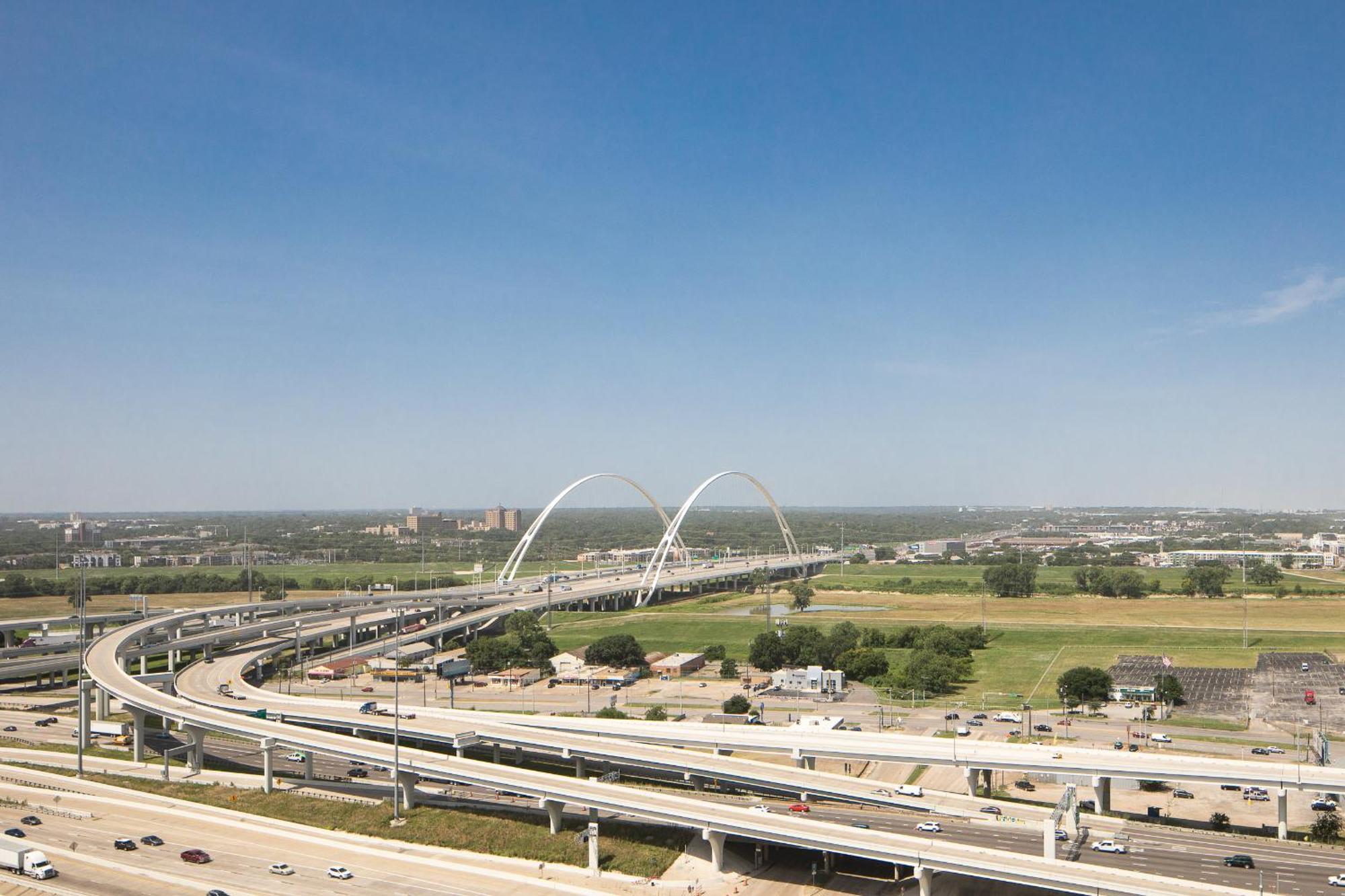 Hyatt Regency Dallas Exterior photo