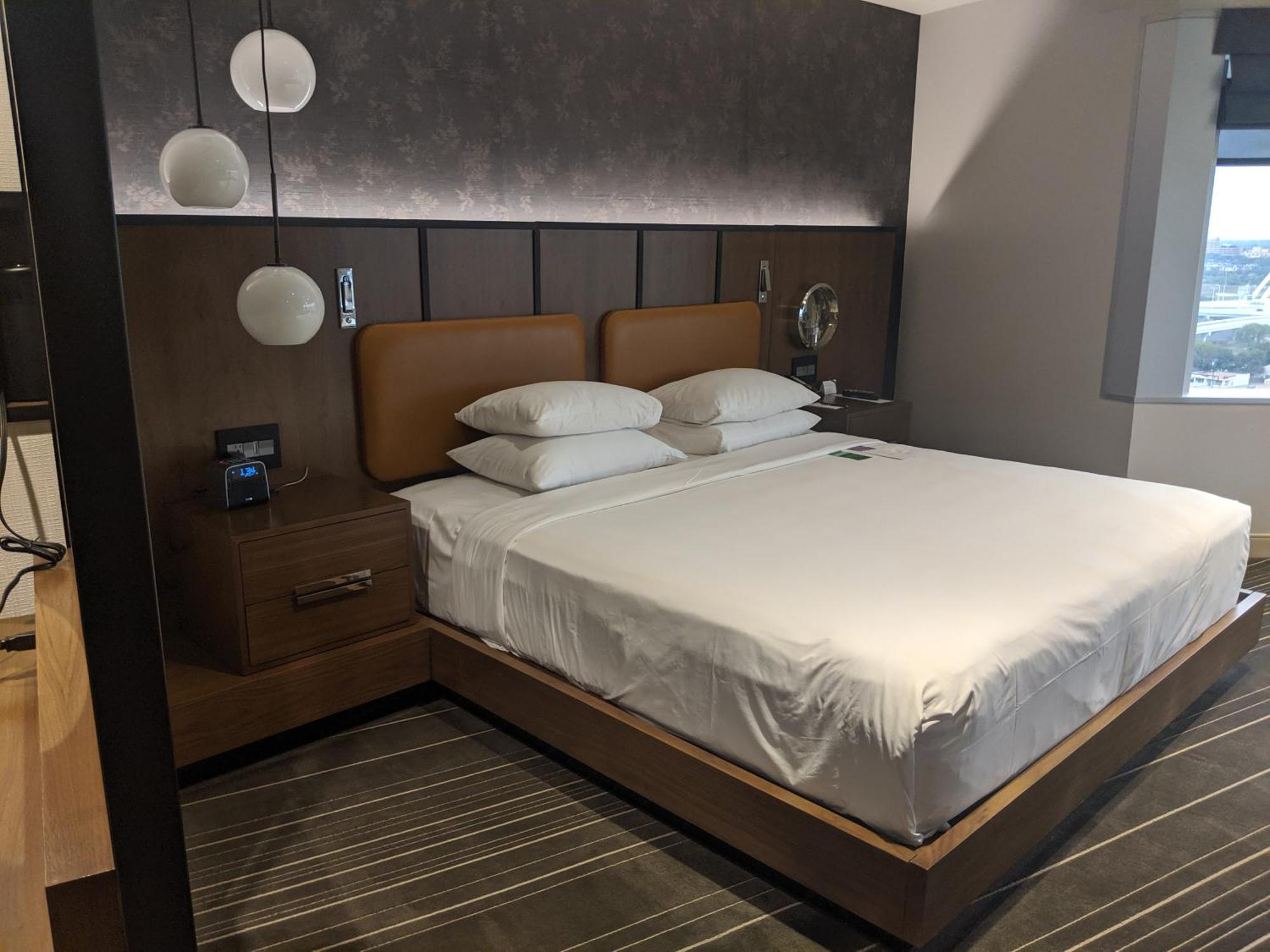 Hyatt Regency Dallas Room photo