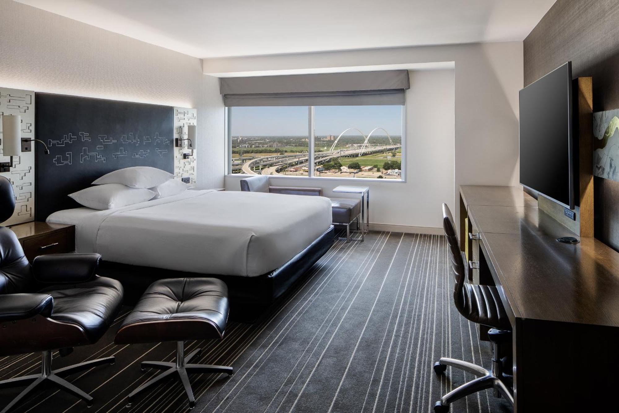 Hyatt Regency Dallas Exterior photo